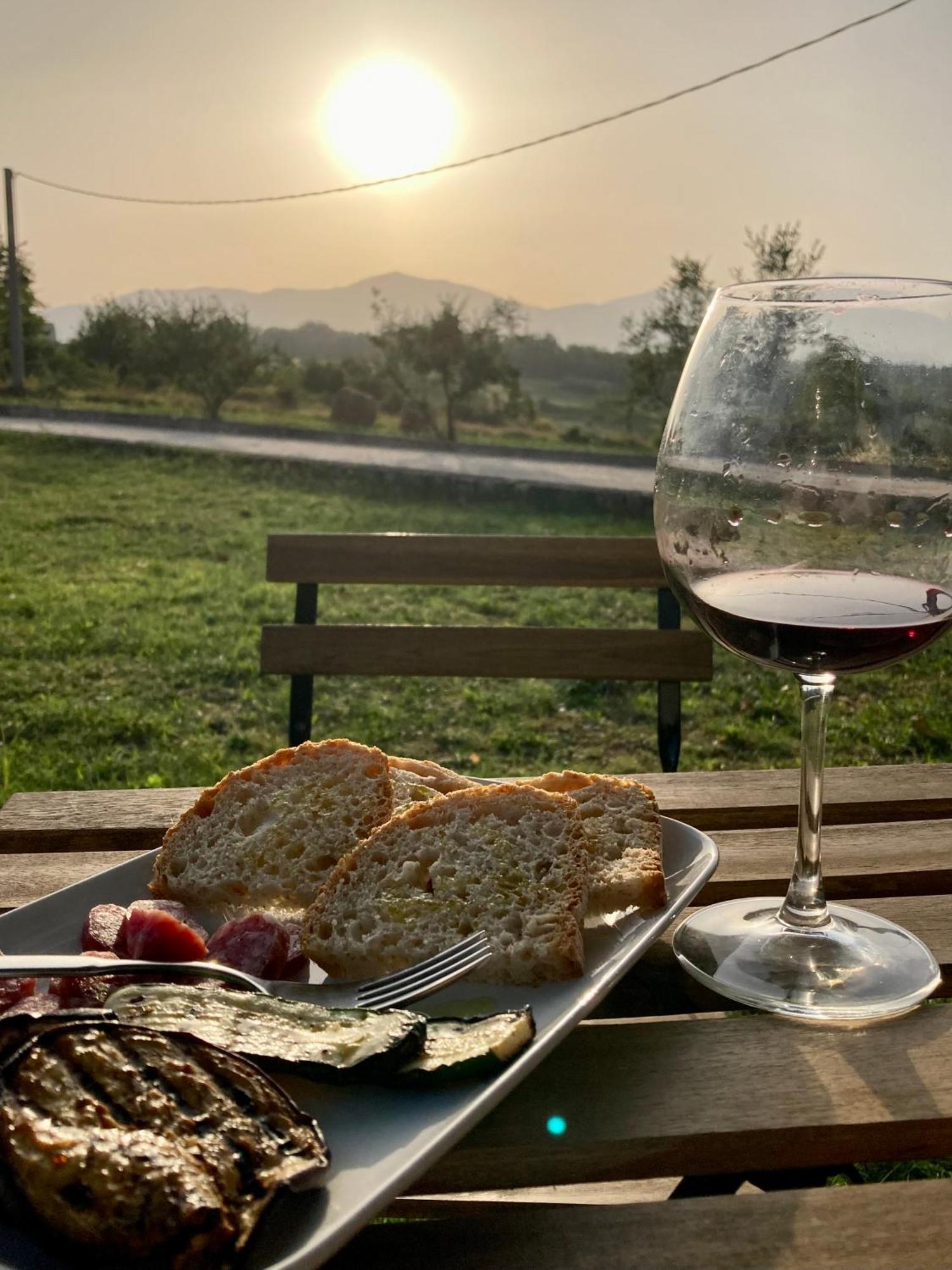 Bed&Breakfast La Ginestra Abbateggio Eksteriør bilde